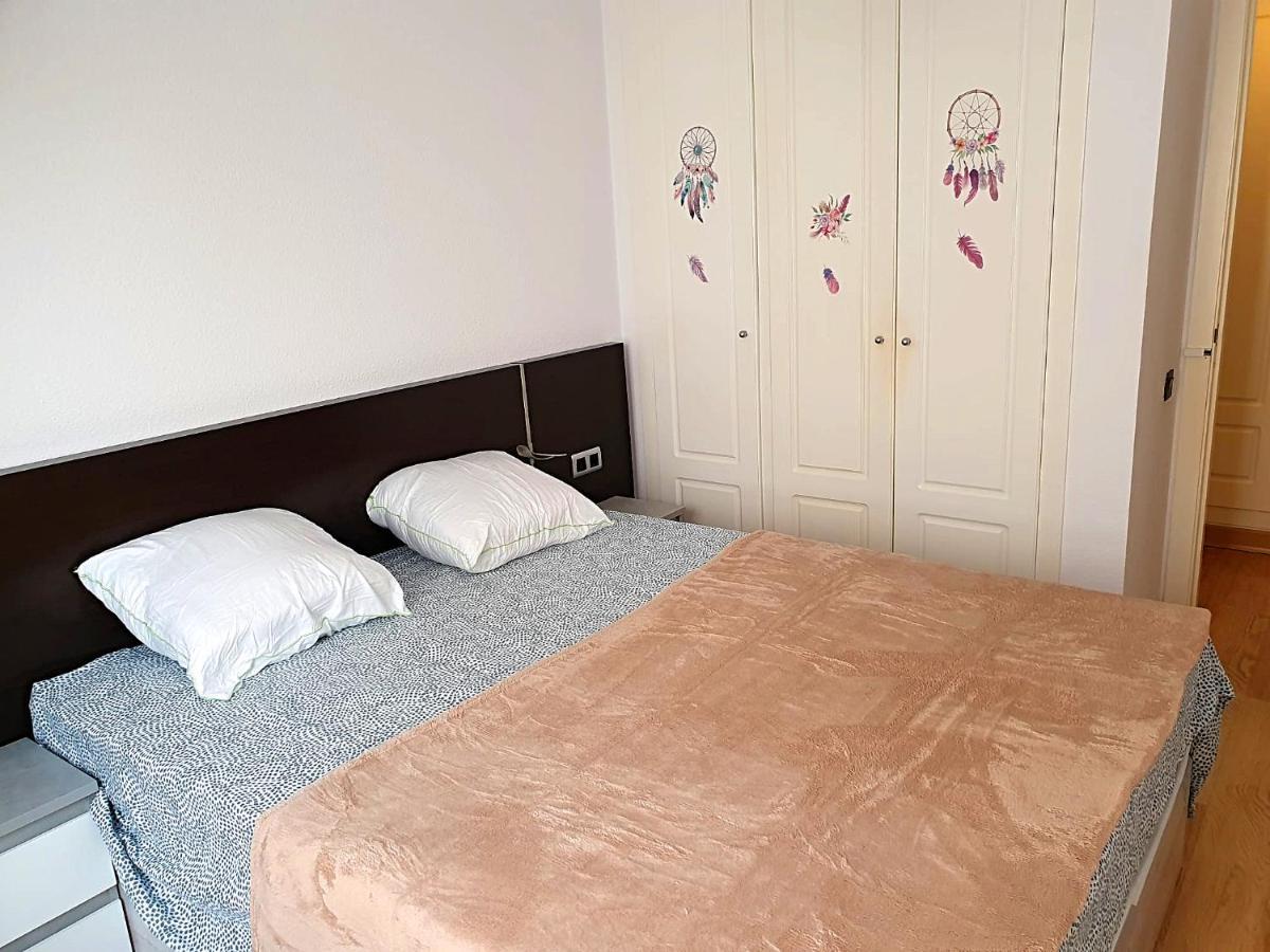 Newly Renovated Two Bedrooms Apartment In Villa Marina Бенидорм Экстерьер фото