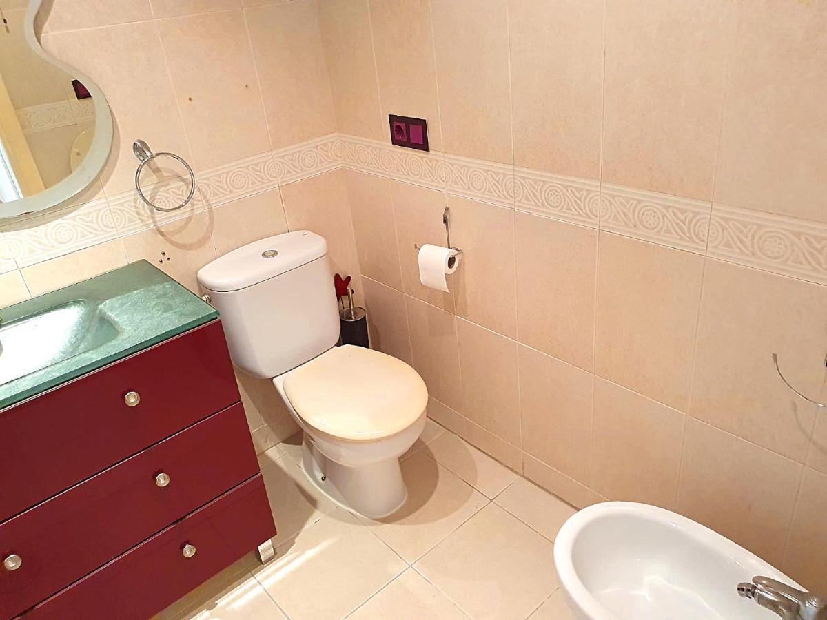 Newly Renovated Two Bedrooms Apartment In Villa Marina Бенидорм Экстерьер фото